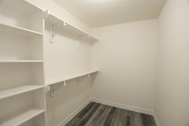 4011 Hawthorne Glen Court, Fresno, TX 77545