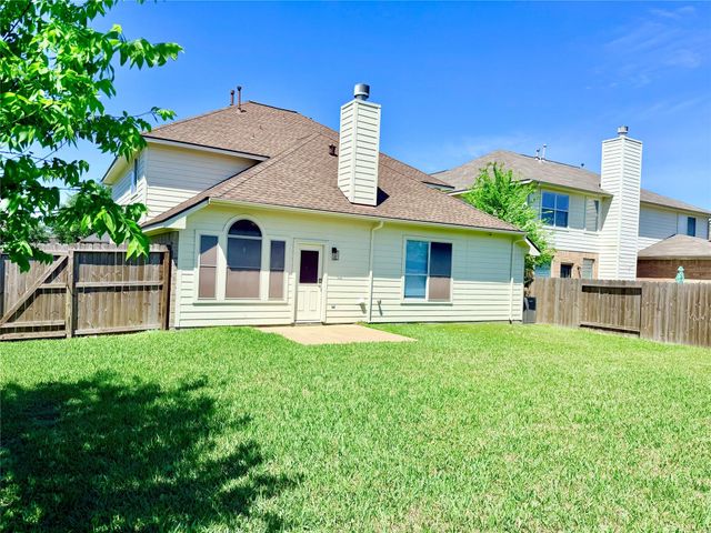 4011 Hawthorne Glen Court, Fresno, TX 77545