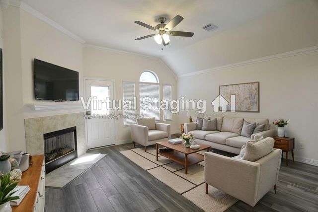 4011 Hawthorne Glen Court, Fresno, TX 77545