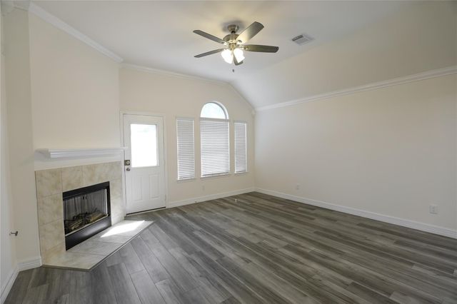 4011 Hawthorne Glen Court, Fresno, TX 77545