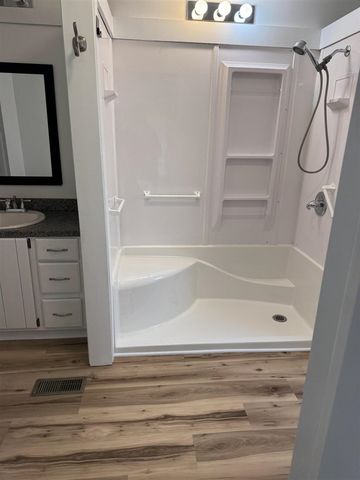 17250 Apache Trail, Howard City, MI 49329