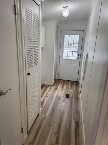 17250 Apache Trail, Howard City, MI 49329