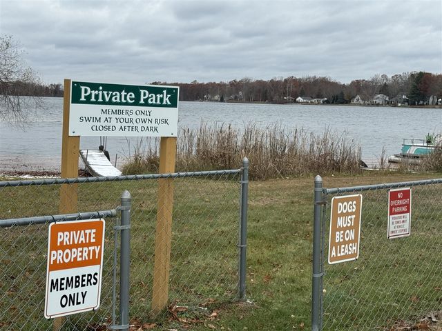 17250 Apache Trail, Howard City, MI 49329