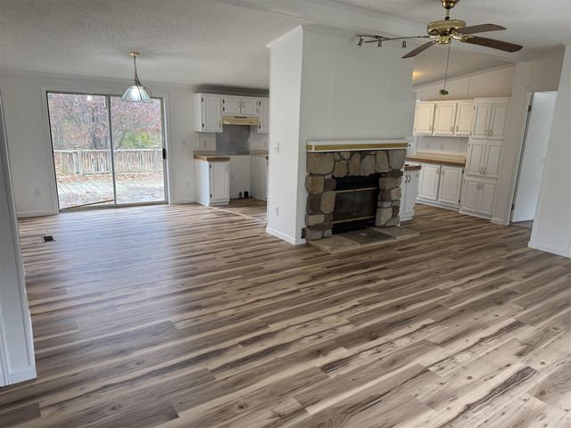 17250 Apache Trail, Howard City, MI 49329