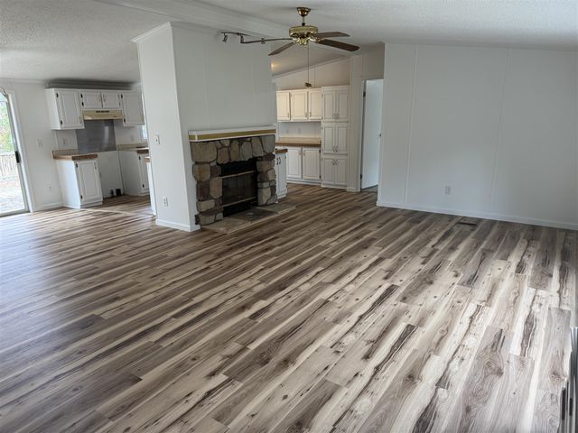 17250 Apache Trail, Howard City, MI 49329