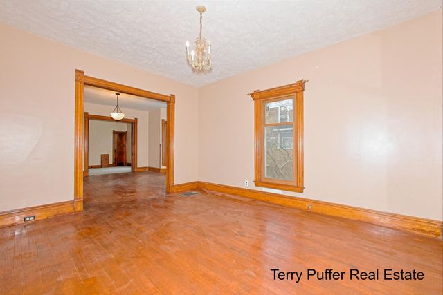 528 S Jefferson Street, Hastings, MI 49058