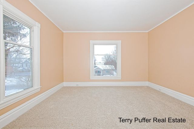 528 S Jefferson Street, Hastings, MI 49058