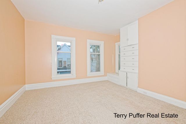 528 S Jefferson Street, Hastings, MI 49058