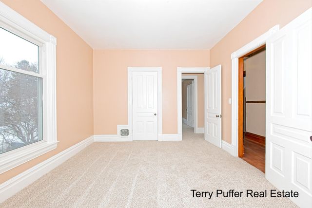 528 S Jefferson Street, Hastings, MI 49058