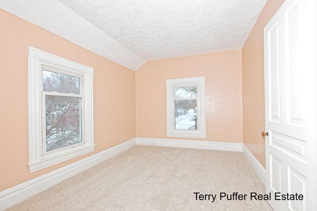 528 S Jefferson Street, Hastings, MI 49058