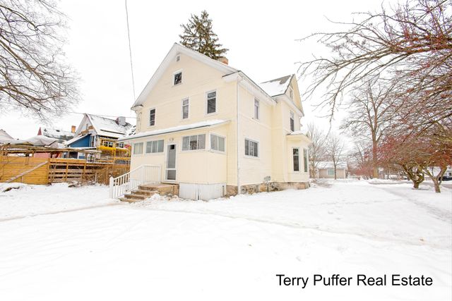 528 S Jefferson Street, Hastings, MI 49058