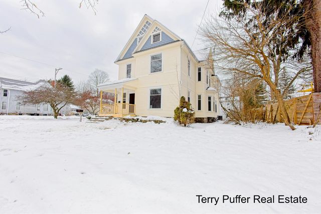 528 S Jefferson Street, Hastings, MI 49058