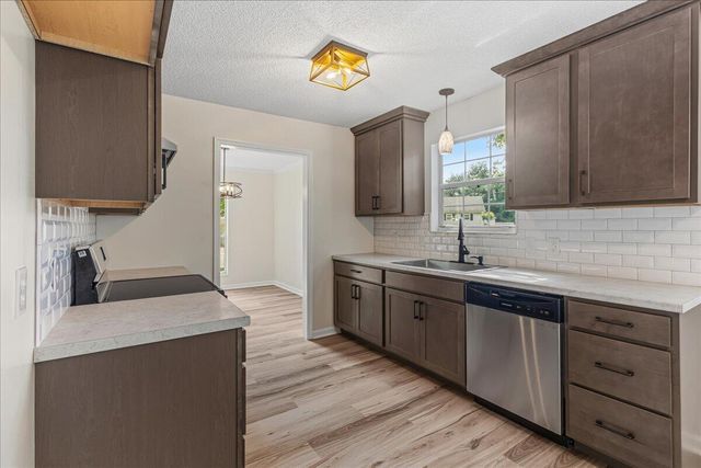 2613 Kenwood Drive, Athens, TN 37303