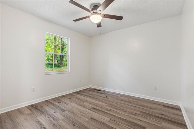 2613 Kenwood Drive, Athens, TN 37303