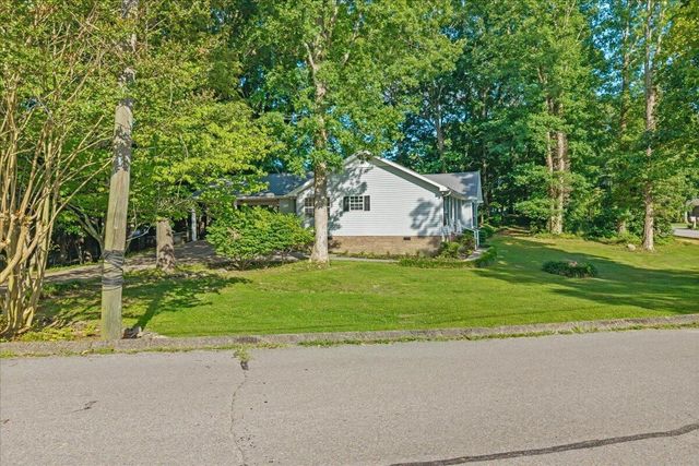2613 Kenwood Drive, Athens, TN 37303