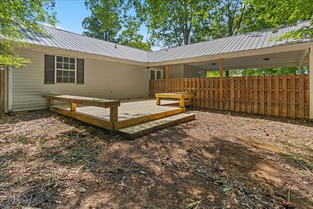 2613 Kenwood Drive, Athens, TN 37303