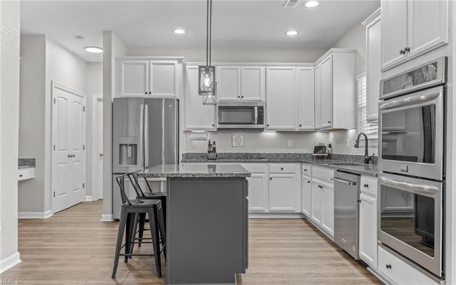 101 Derby DR, Moyock, NC 27958