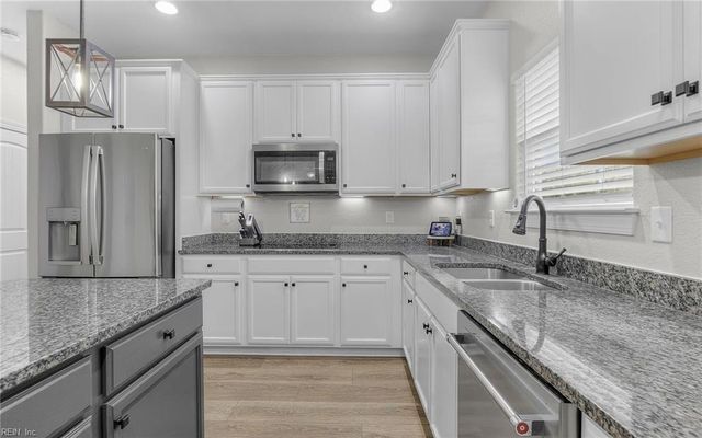 101 Derby DR, Moyock, NC 27958