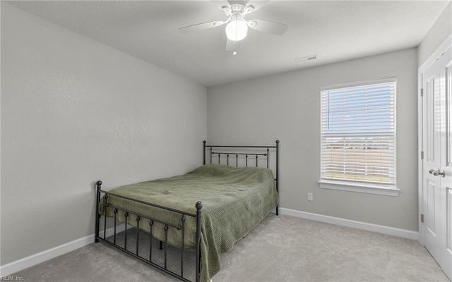 101 Derby DR, Moyock, NC 27958