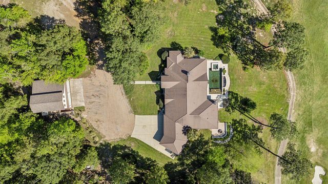 225 Mcgregor Drive, Brookeland, TX 75931