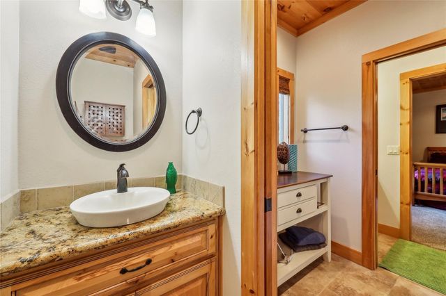 225 Mcgregor Drive, Brookeland, TX 75931