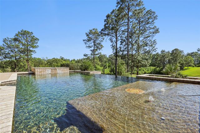 225 Mcgregor Drive, Brookeland, TX 75931