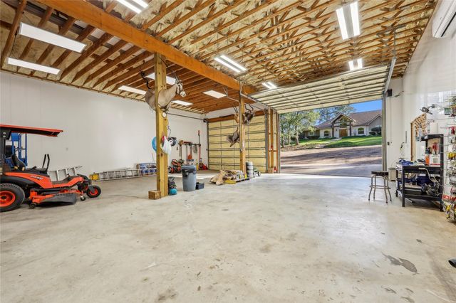 225 Mcgregor Drive, Brookeland, TX 75931