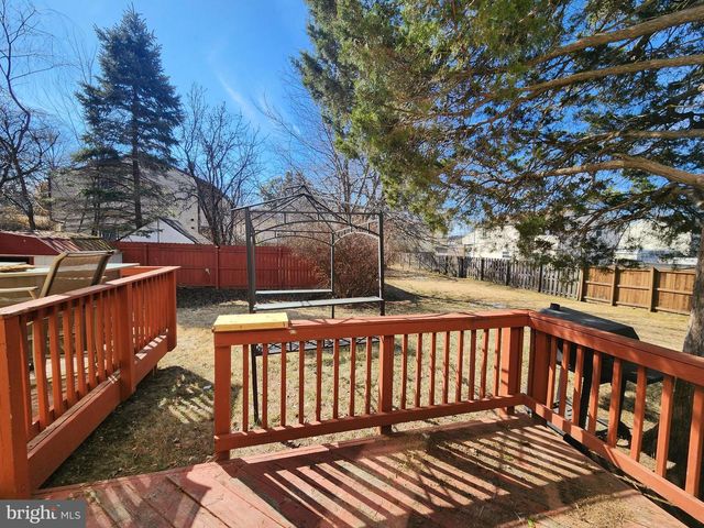 7616 LAYTONIA DR, Gaithersburg, MD 20877