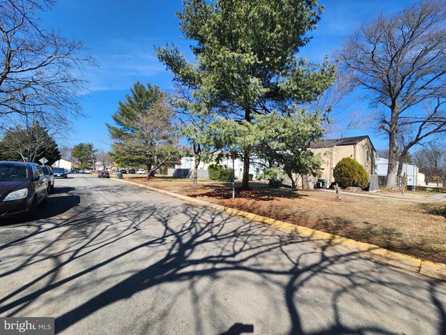 7616 LAYTONIA DR, Gaithersburg, MD 20877