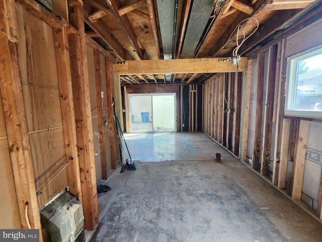 7616 LAYTONIA DR, Gaithersburg, MD 20877