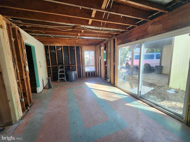 7616 LAYTONIA DR, Gaithersburg, MD 20877