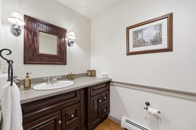 11 Betty, Auburn, MA 01501