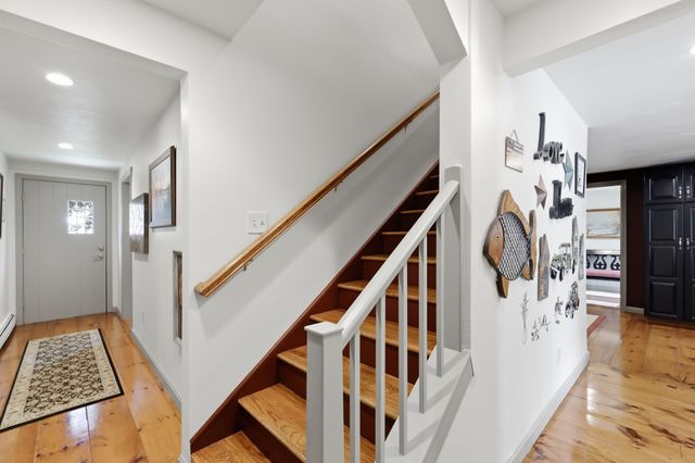 11 Betty, Auburn, MA 01501