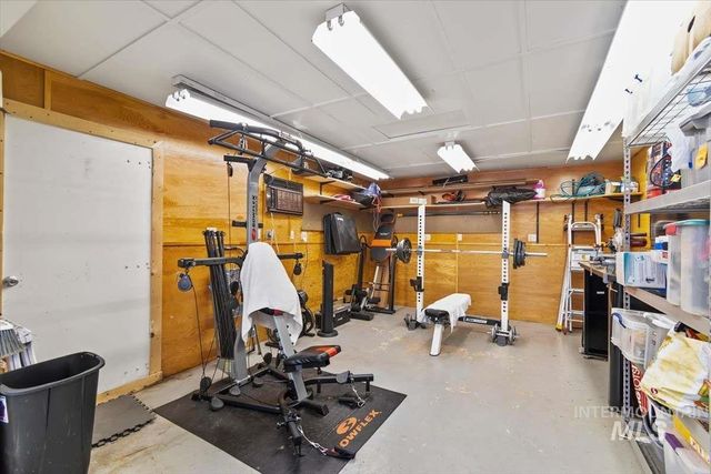 3433 N Manchester St, Boise, ID 83704