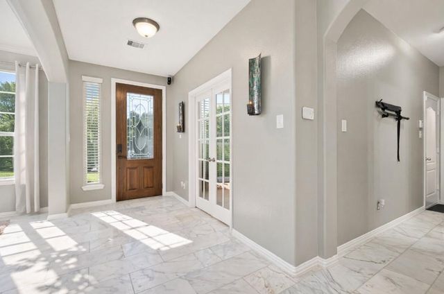 422 Honeysuckle Vine Dr, Rosenberg, TX 77469