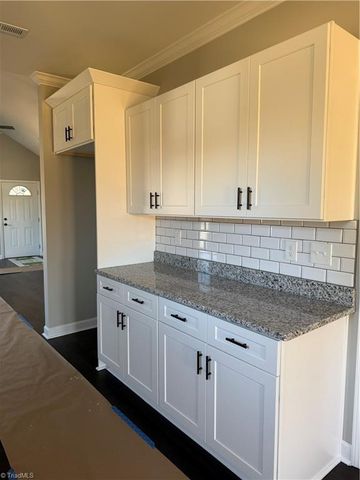 4868 Monte Vista Street, Winston-salem, NC 27105