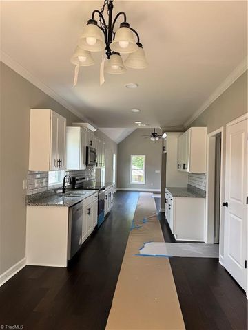 4868 Monte Vista Street, Winston-salem, NC 27105