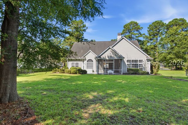 17 Stonehedge Way, Bluffton, SC 29910