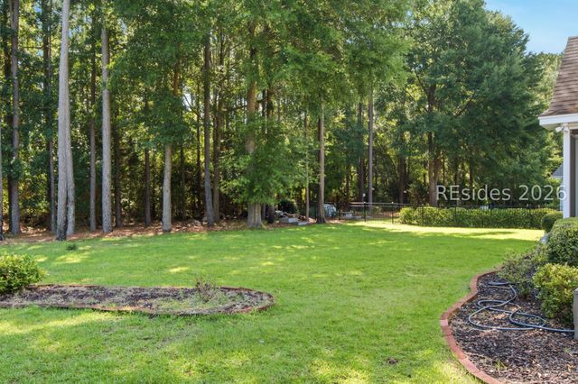 17 Stonehedge Way, Bluffton, SC 29910