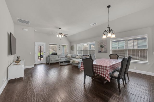 203 Nickolas Drive, Princeton, TX 75407