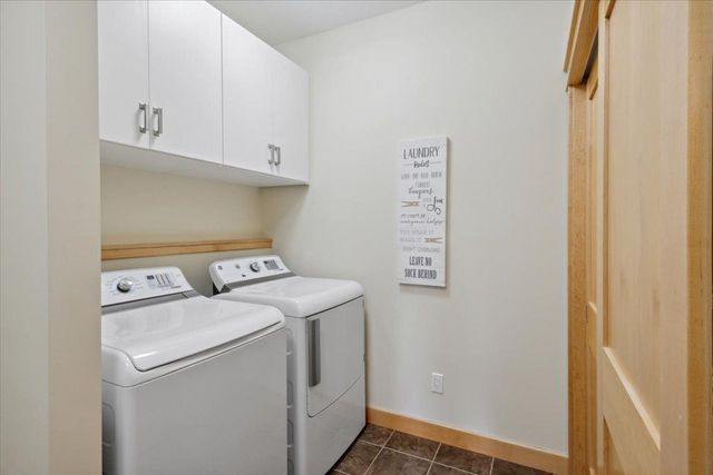 1329 S Oak Street, Lake City, MN 55041