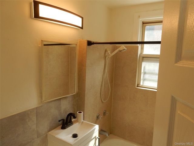 271 S Fulton Avenue, Mount Vernon, NY 10550