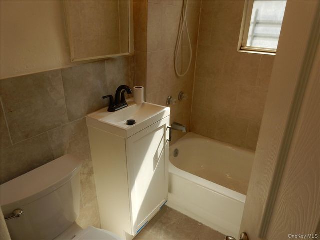 271 S Fulton Avenue, Mount Vernon, NY 10550