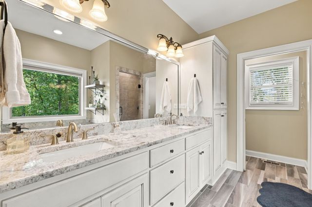 318 Cedar Hollow Ct, Lebanon, TN 37087