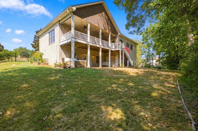 318 Cedar Hollow Ct, Lebanon, TN 37087