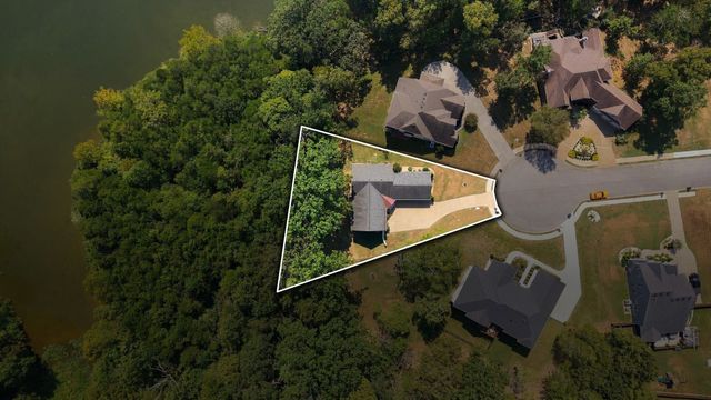 318 Cedar Hollow Ct, Lebanon, TN 37087