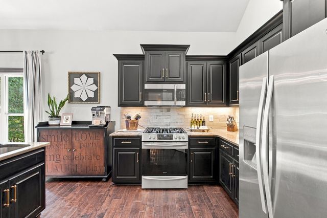 318 Cedar Hollow Ct, Lebanon, TN 37087