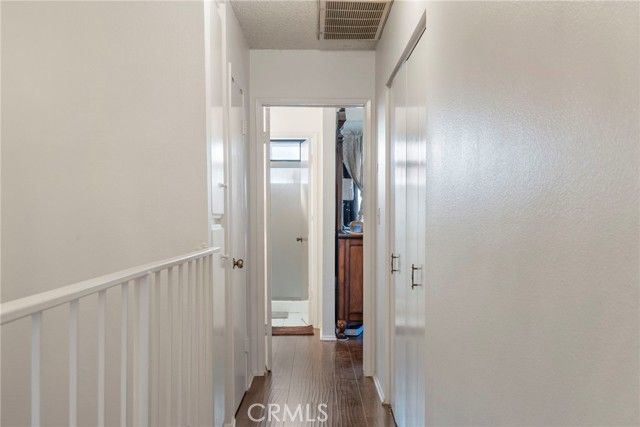 14291 Foothill Boulevard 11, Sylmar (los Angeles), CA 91342