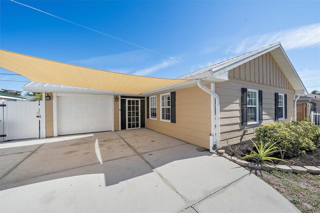 1056 HOPE STREET, Venice, FL 34285