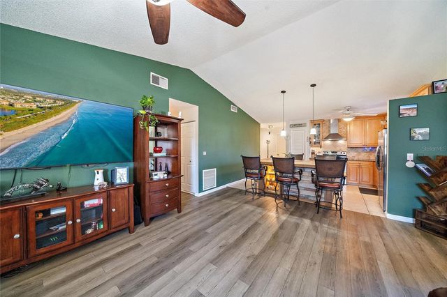 1056 HOPE STREET, Venice, FL 34285